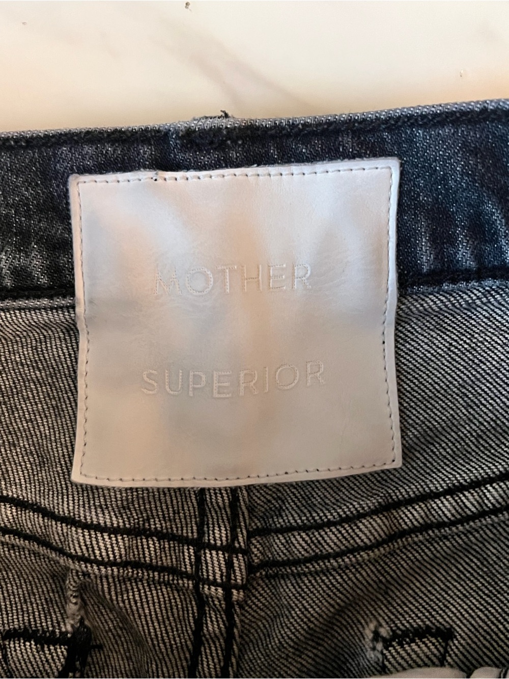 MOTHER Superior Black Wash Mid Rise Straight Leg Jeans Size 26 - Picture 6 of 8